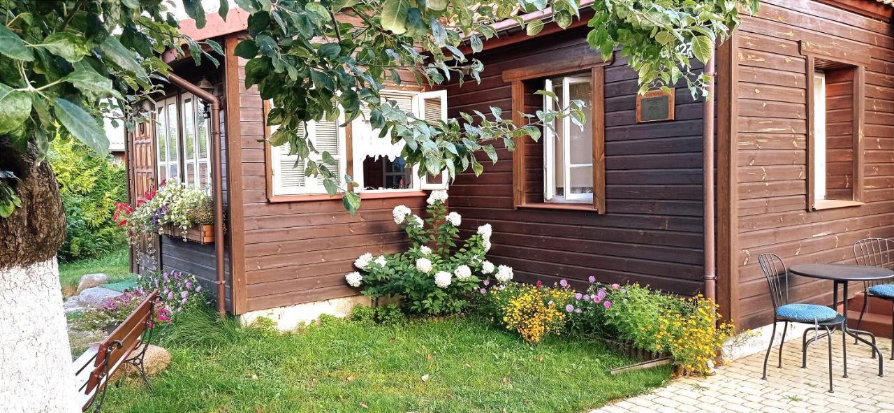 Domek Zapiecek Bialowieza Exterior photo